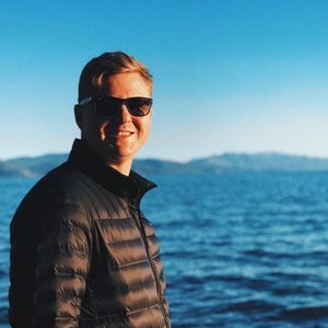 Meet your Posher, Dima